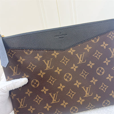 LV Daily Pouch in Monogram Canvas, Black Leather and GHW