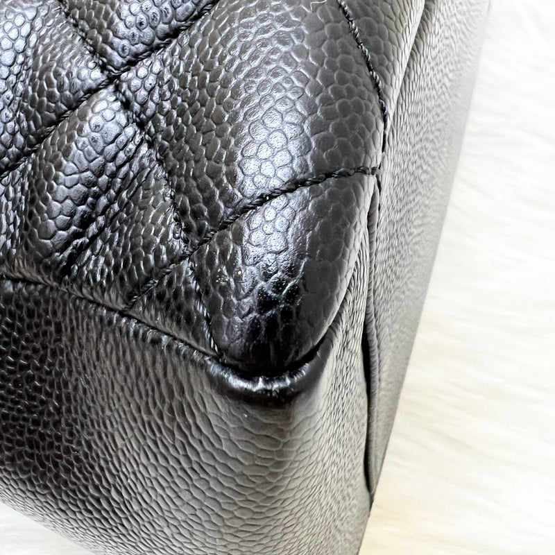 Chanel Grand Shopping Tote GST in Black Caviar and GHW