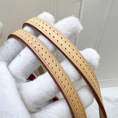 Louis Vuitton LV Neverfull MM in Monogram Canvas, Rouge Pivoine Interior and GHW