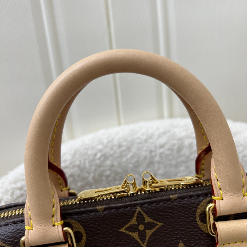 LV Speedy Bandouliere 20 in Monogram Canvas and Beige Patterned Strap