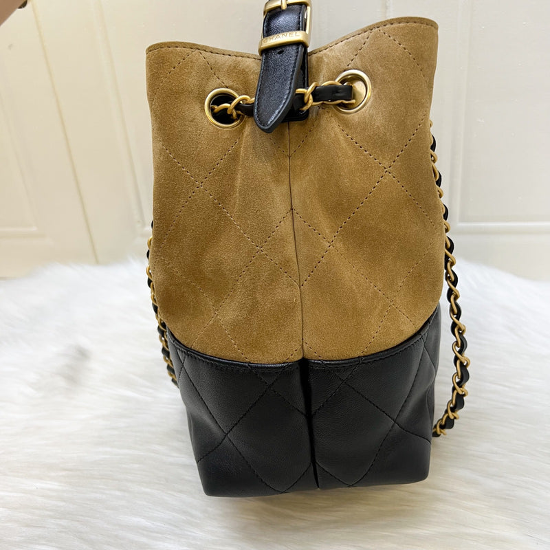 Chanel 25A Two-Tone Tote Bag in Beige Suede, Black Calfskin and AGHW