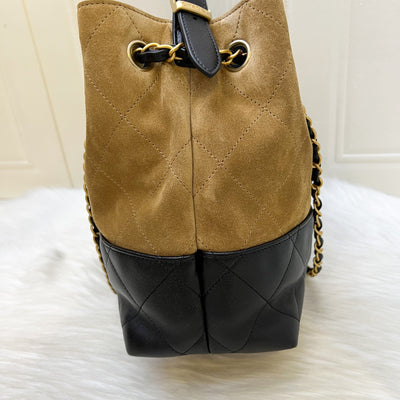 Chanel 25A Two-Tone Tote Bag in Beige Suede, Black Calfskin and AGHW