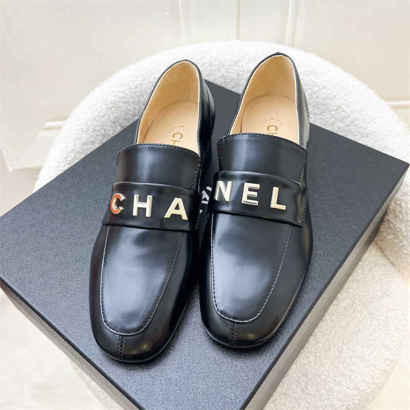 Chanel Heeled Loafers in Black Shiny Calfskin and GHW Sz 35.5
