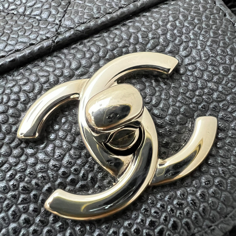 Chanel Jumbo Classic Flap CF in Black Caviar and SHW