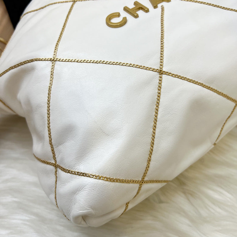 Chanel 22 Small Hobo Handbag in White Shiny Calfskin and AGHW (Model: AS3260)