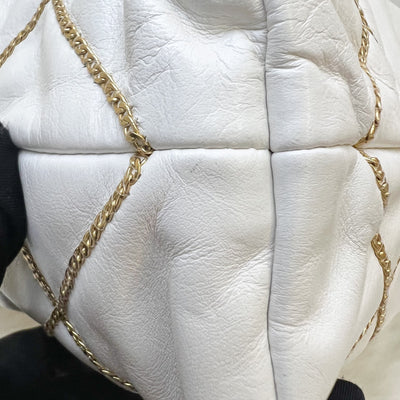 Chanel 22 Small Hobo Handbag in White Shiny Calfskin and AGHW (Model: AS3260)