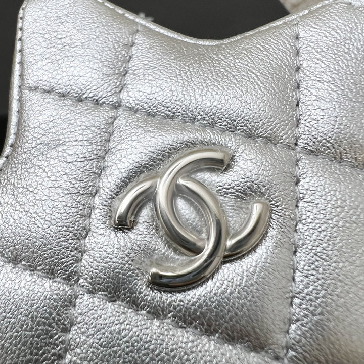 Chanel VIP Gift 24C Star Pouch Charm in Iridescent Silver Lambskin