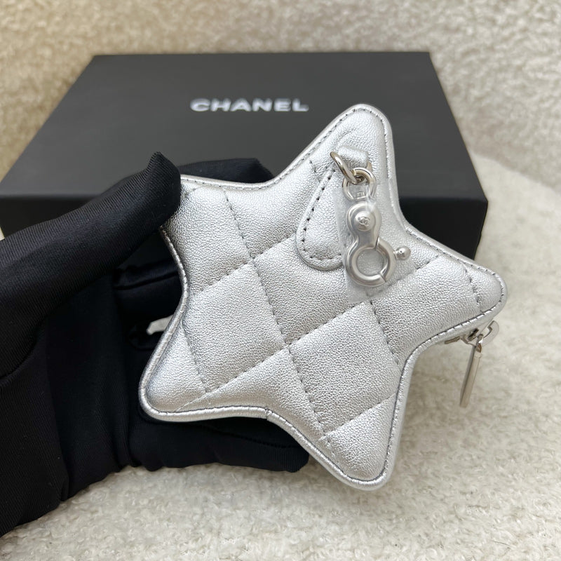 Chanel VIP Gift 24C Star Pouch Charm in Iridescent Silver Lambskin and SHW