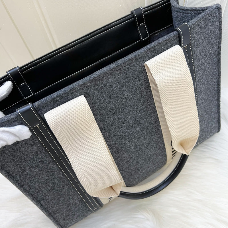 Chloe Woody Medium Tote Bag in Cashmere Grey Felt Fabric and Black Leather Trim