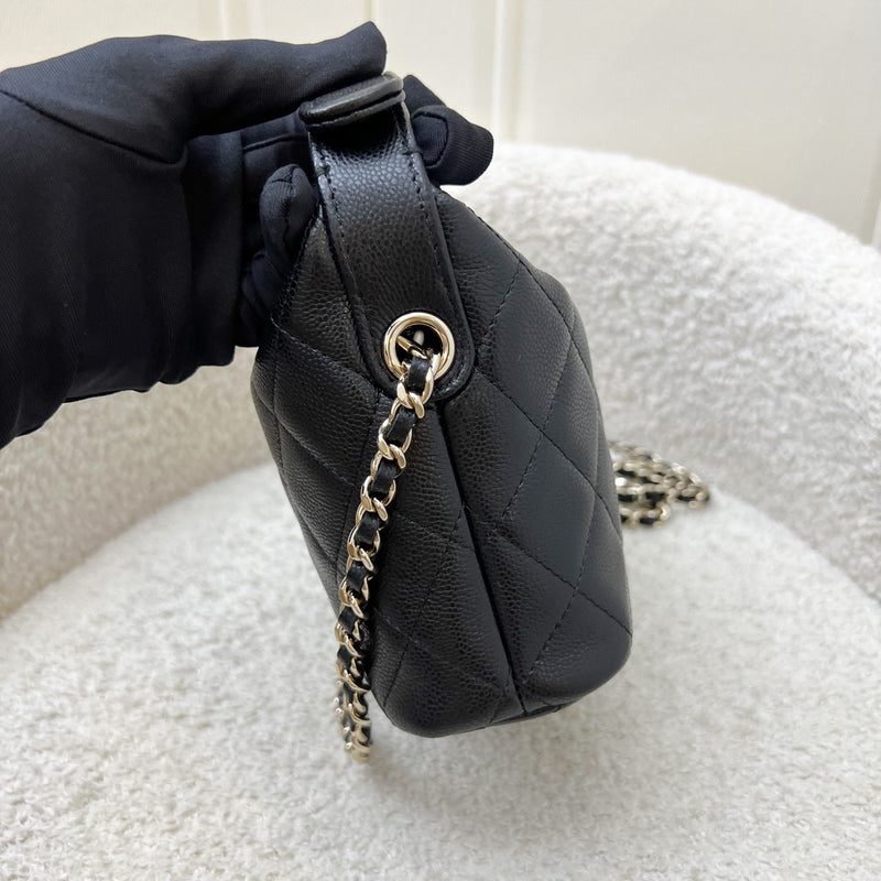 Chanel Classic Quilted Hobo Clutch on Chain in Black Caviar and LGHW (Model: AP4386)