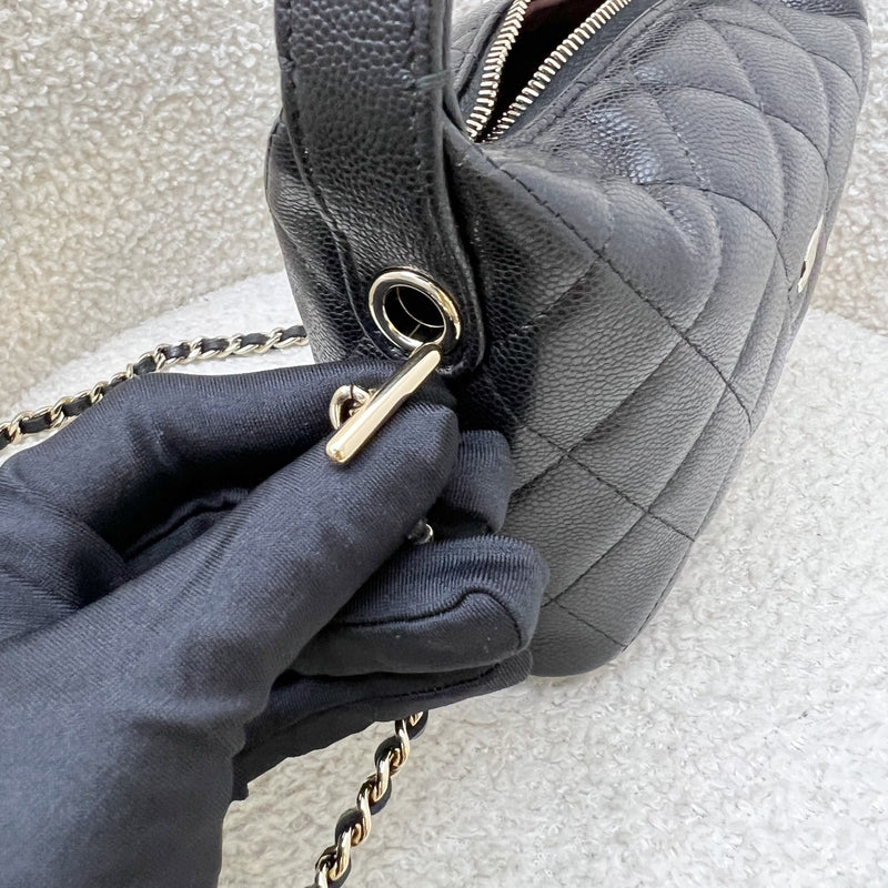Chanel Classic Quilted Hobo Clutch on Chain in Black Caviar and LGHW (Model: AP4386)