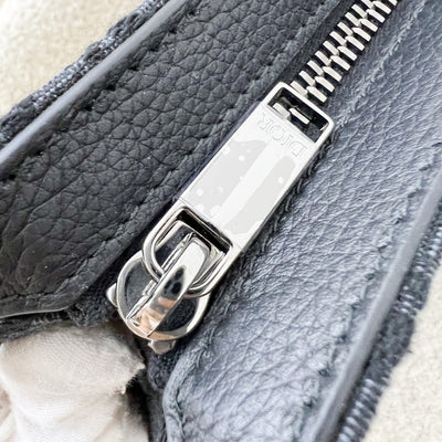 Dior A5 Triangle Pouch in Black Dior Oblique Jacquard and BHW (Model: 2ESCA483YKY)