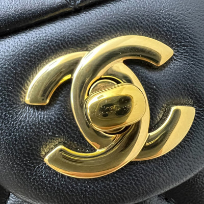 [Local Set - 2022] Chanel Medium Classic Flap CF in Black Lambskin and GHW (Model: A01112)
