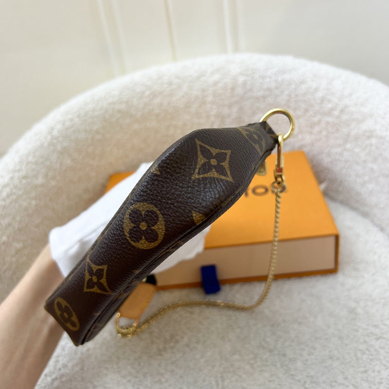 LV Mini Pochette Accessoires in Monogram Canvas GHW