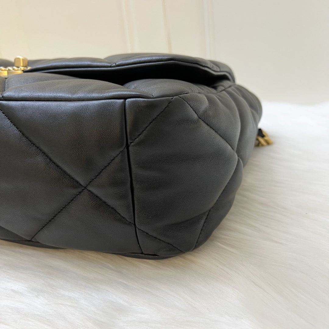 Chanel 19 Maxi Flap in Black Lambskin and 3-tone HW (Model: AS1162