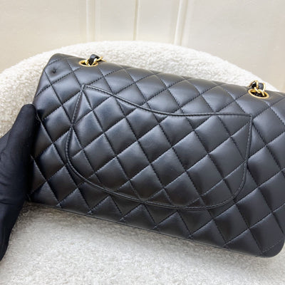 [Local Set - 2022] Chanel Medium Classic Flap CF in Black Lambskin and GHW (Model: A01112)