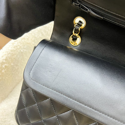 [Local Set - 2022] Chanel Medium Classic Flap CF in Black Lambskin and GHW (Model: A01112)