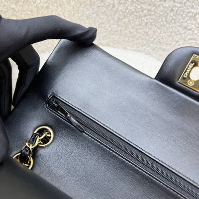 [Local Set - 2022] Chanel Medium Classic Flap CF in Black Lambskin and GHW (Model: A01112)