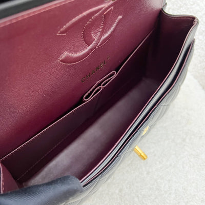 [Local Set - 2022] Chanel Medium Classic Flap CF in Black Lambskin and GHW (Model: A01112)