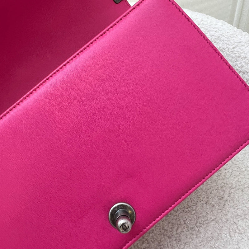 Chanel Medium 25cm Boy Flap in Hot Pink Lambskin and RHW