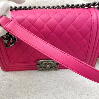 Chanel Medium 25cm Boy Flap in Hot Pink Lambskin and RHW