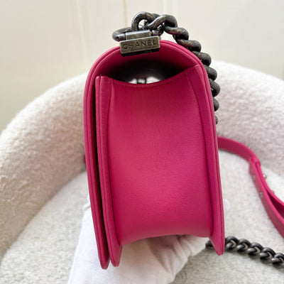 Chanel Medium 25cm Boy Flap in Hot Pink Lambskin and RHW