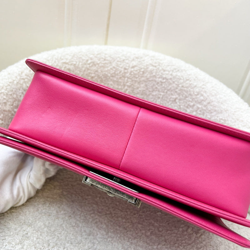 Chanel Medium 25cm Boy Flap in Hot Pink Lambskin and RHW