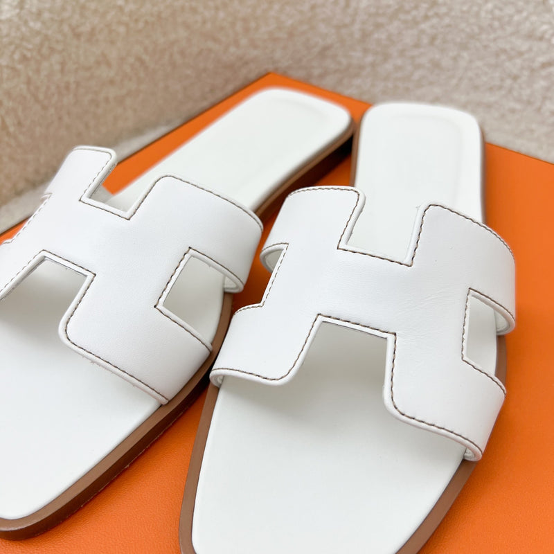 Hermes Oran Sandals in White Blanc Calfskin Sz 35.5