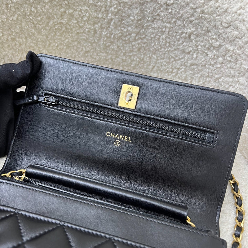 Chanel Pearl Crush Wallet on Chain WOC in Black Lambskin and AGHW (Model: AP1450)