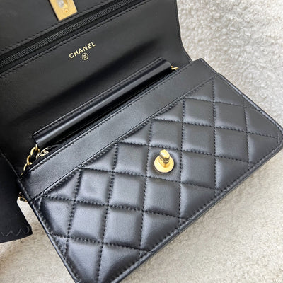 Chanel Pearl Crush Wallet on Chain WOC in Black Lambskin and AGHW (Model: AP1450)