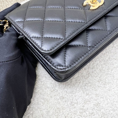 Chanel Pearl Crush Wallet on Chain WOC in Black Lambskin and AGHW (Model: AP1450)