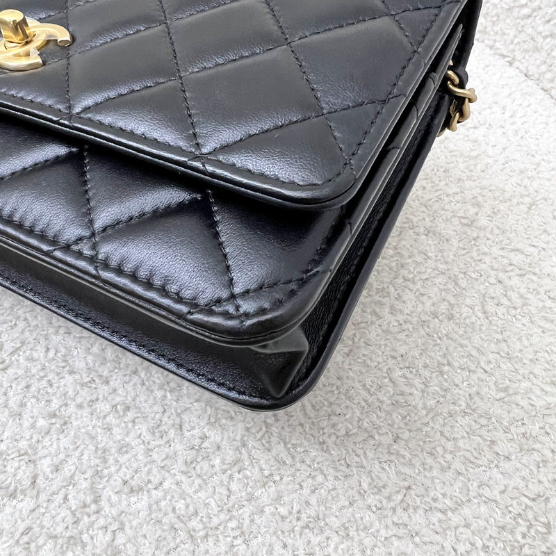 Chanel Pearl Crush Wallet on Chain WOC in Black Lambskin and AGHW (Model: AP1450)