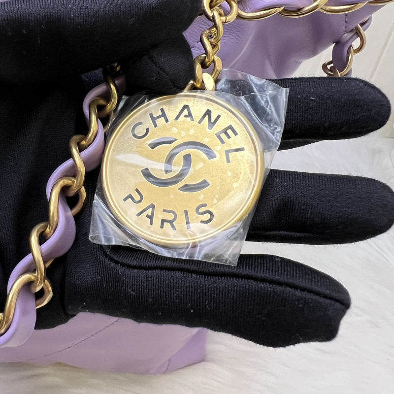 [Local Full Set - Unused] Chanel 22 Small Hobo Handbag in 24P Lilac Shiny Calfskin and AGHW (Model: AS3260)