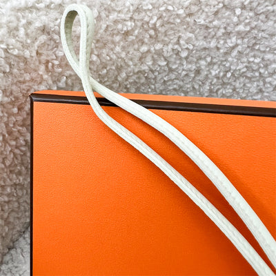 Hermes Rodeo Pegasus PM in Etoupe / Vert Fizz / Biscuit
