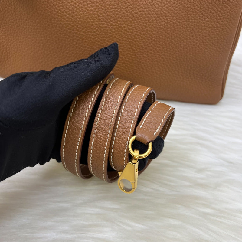 Hermes Kelly 28 in Gold Togo Leather and GHW