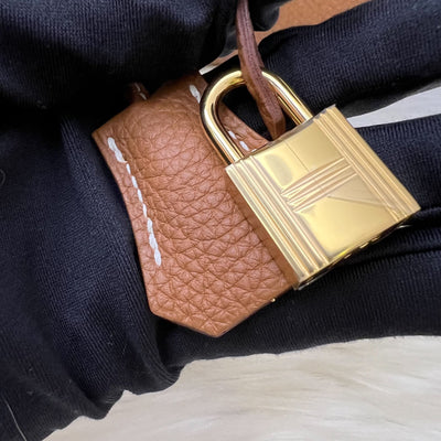 Hermes Kelly 28 in Gold Togo Leather and GHW