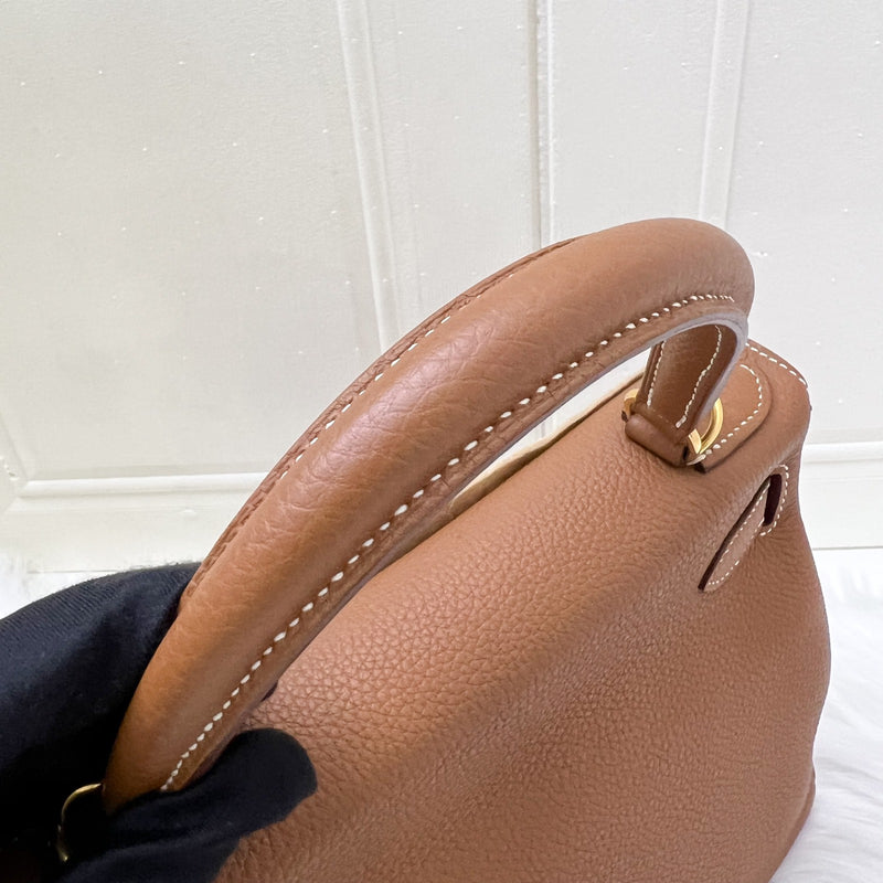 Hermes Kelly 28 in Gold Togo Leather and GHW