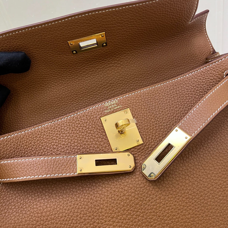 Hermes Kelly 28 in Gold Togo Leather and GHW