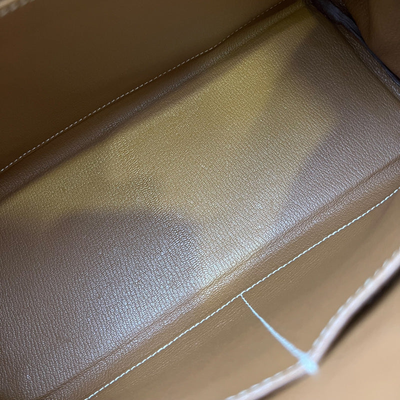 Hermes Kelly 28 in Gold Togo Leather and GHW