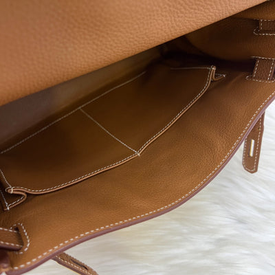 Hermes Kelly 28 in Gold Togo Leather and GHW