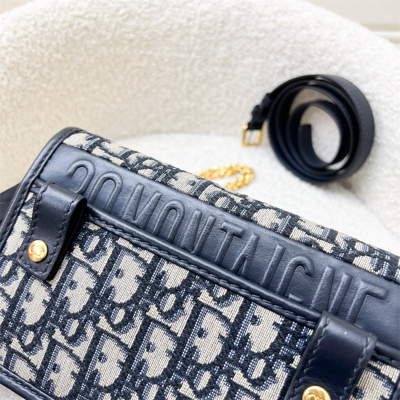Dior 2-in-1 30 Montaigne Pouch / Wallet on Chain WOC in Navy Oblique Canvas GHW (Model: S2086UTZQ, Colour: M928)