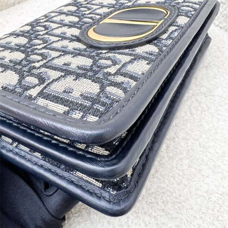 Dior 2-in-1 30 Montaigne Pouch / Wallet on Chain WOC in Navy Oblique Canvas GHW (Model: S2086UTZQ, Colour: M928)