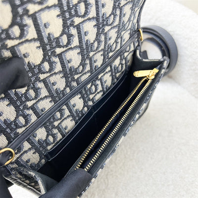 Dior 2-in-1 30 Montaigne Pouch / Wallet on Chain WOC in Navy Oblique Canvas GHW (Model: S2086UTZQ, Colour: M928)