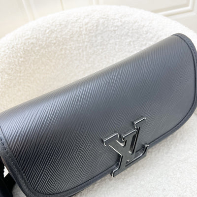 LV Buci Flap Bag in Black Epi Leather and SHW (Model: M59386)