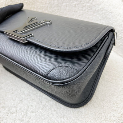 LV Buci Flap Bag in Black Epi Leather and SHW (Model: M59386)