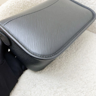LV Buci Flap Bag in Black Epi Leather and SHW (Model: M59386)