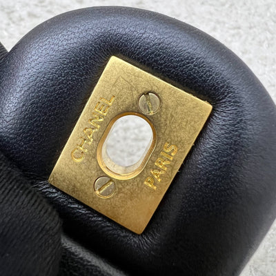 Chanel 22S Pearl Crush Square Mini Flap in Black Lambskin and AGHW (Model: AS1786)