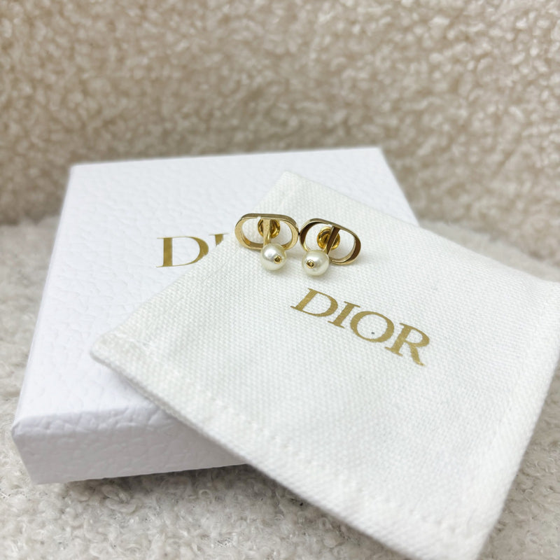 Dior Logo Earrings with Pearls in GHW