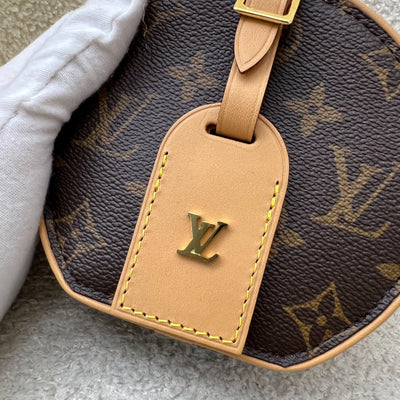 LV Mini Boite Chapeau Trunk Bag in Monogram Canvas and GHW (Model: M44699)