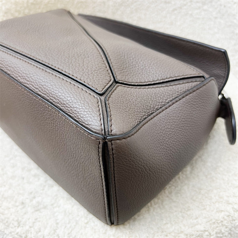 Loewe Small Puzzle Bag In Dark Grey Grained Calfskin and SHW